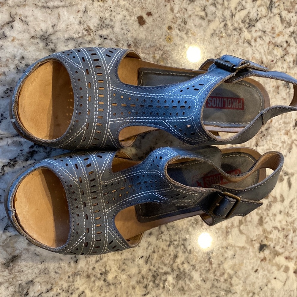 Pikolinos Sandals size 38